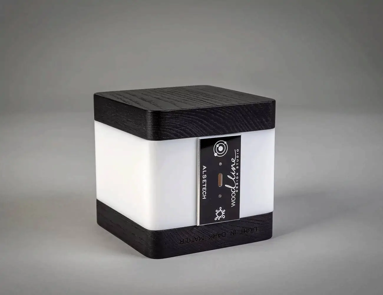 ALSETECH bežična lampa - Wood Line Design Studio